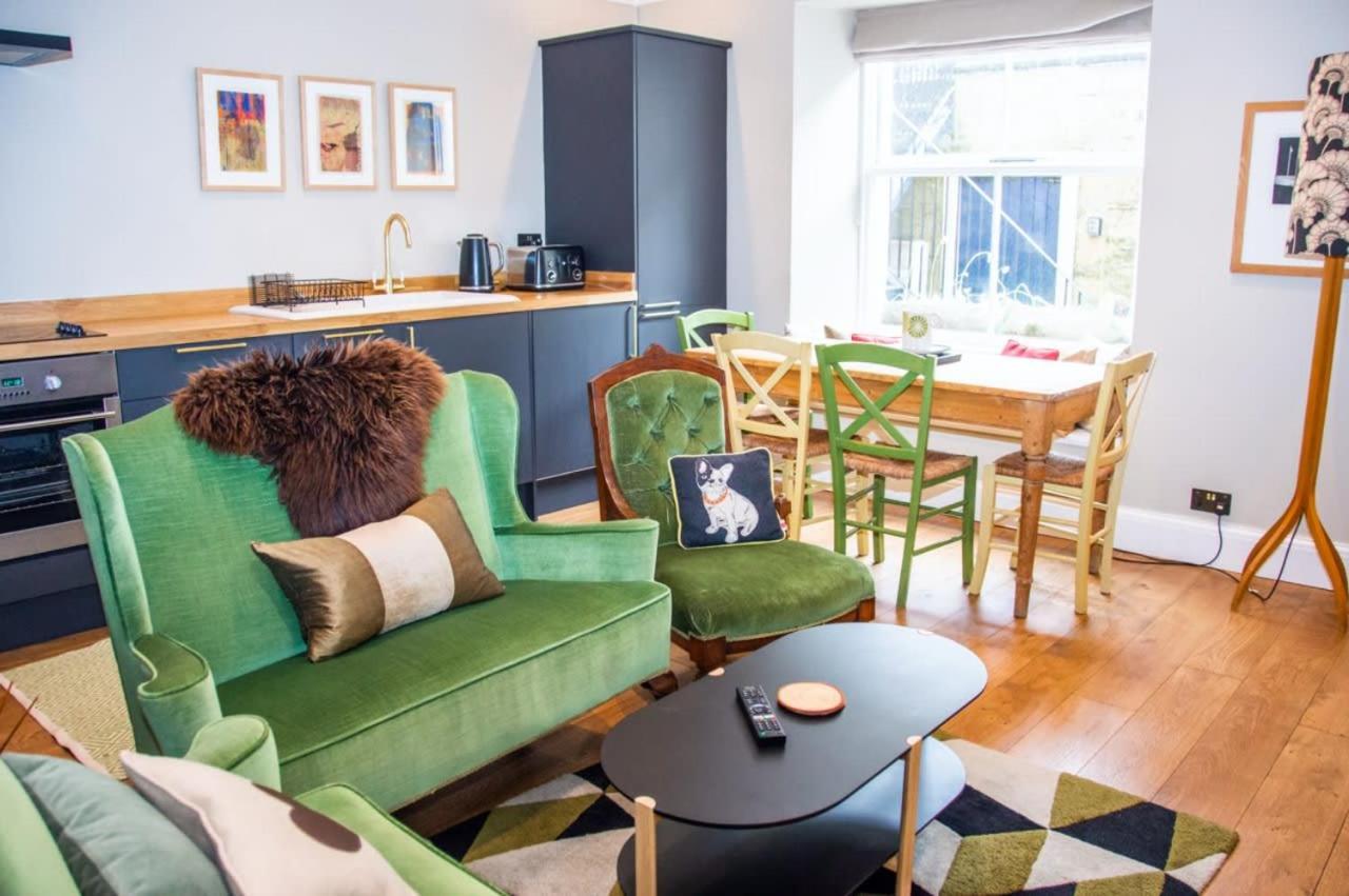 Unique 2 Bed In The Heart Of Bath With Parking Apartment Exterior photo